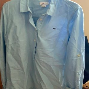 EUC Vineyard Vines size 12 pullover oxford